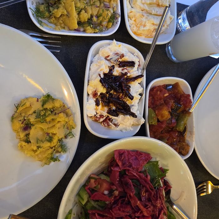 Meze tabakları.